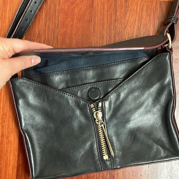 POUR La VICTOIRE shoulder bag - Picture 3 of 7